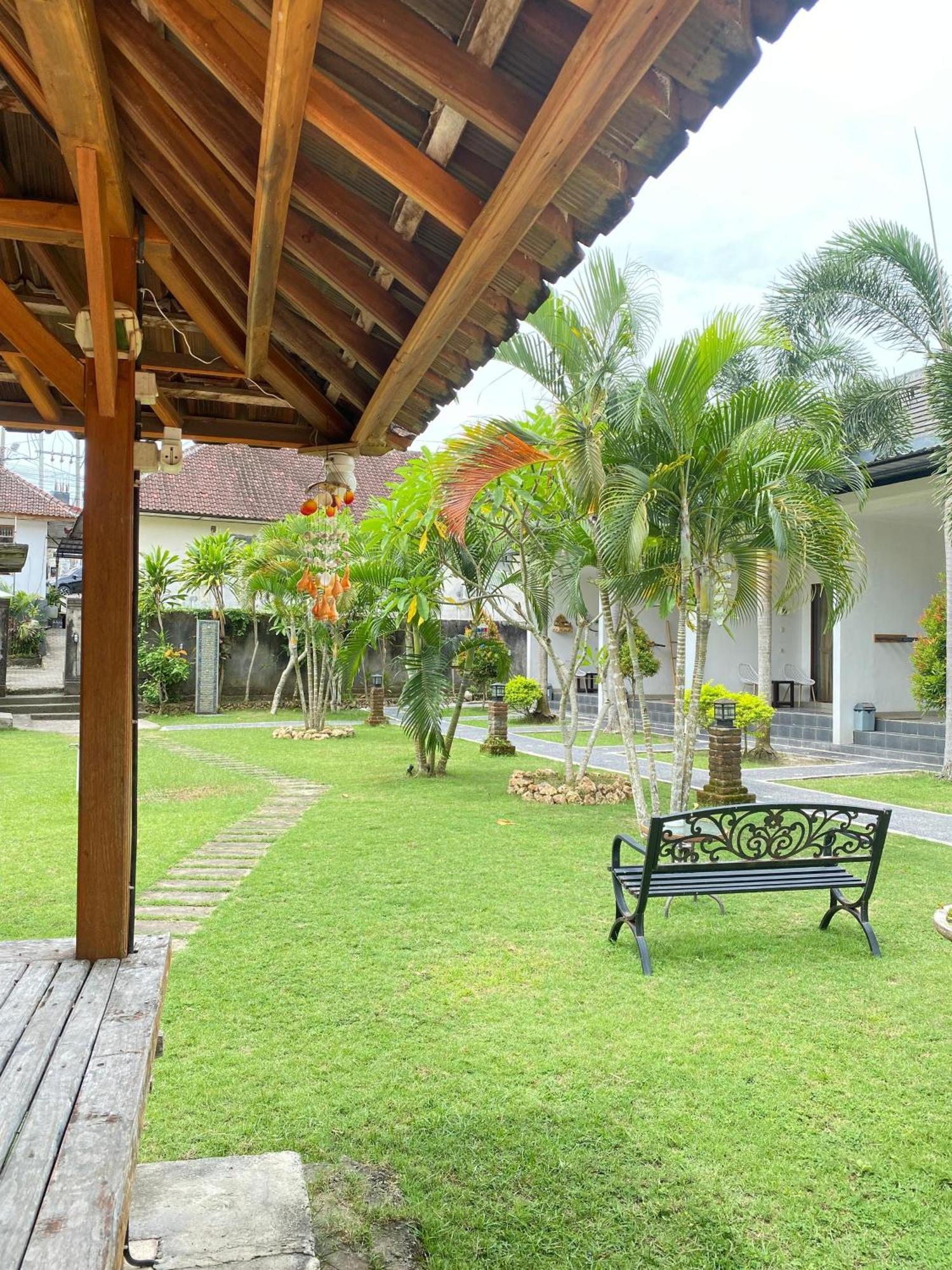 Padang-Padang Sari Homestay Uluwatu Habitación foto